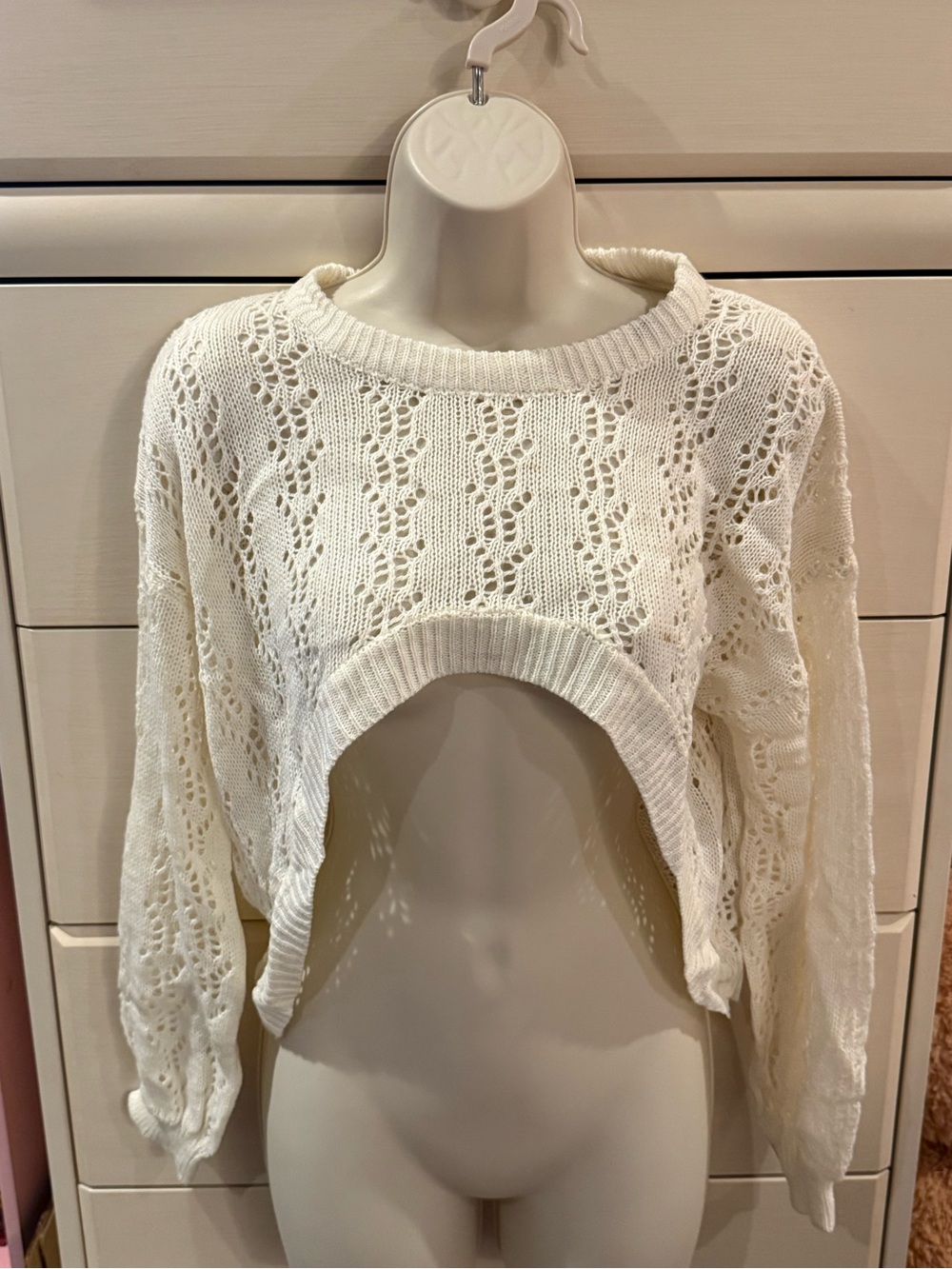 HANDMADE CROCHET White Open-Knit Cropped Sweater beach cover up